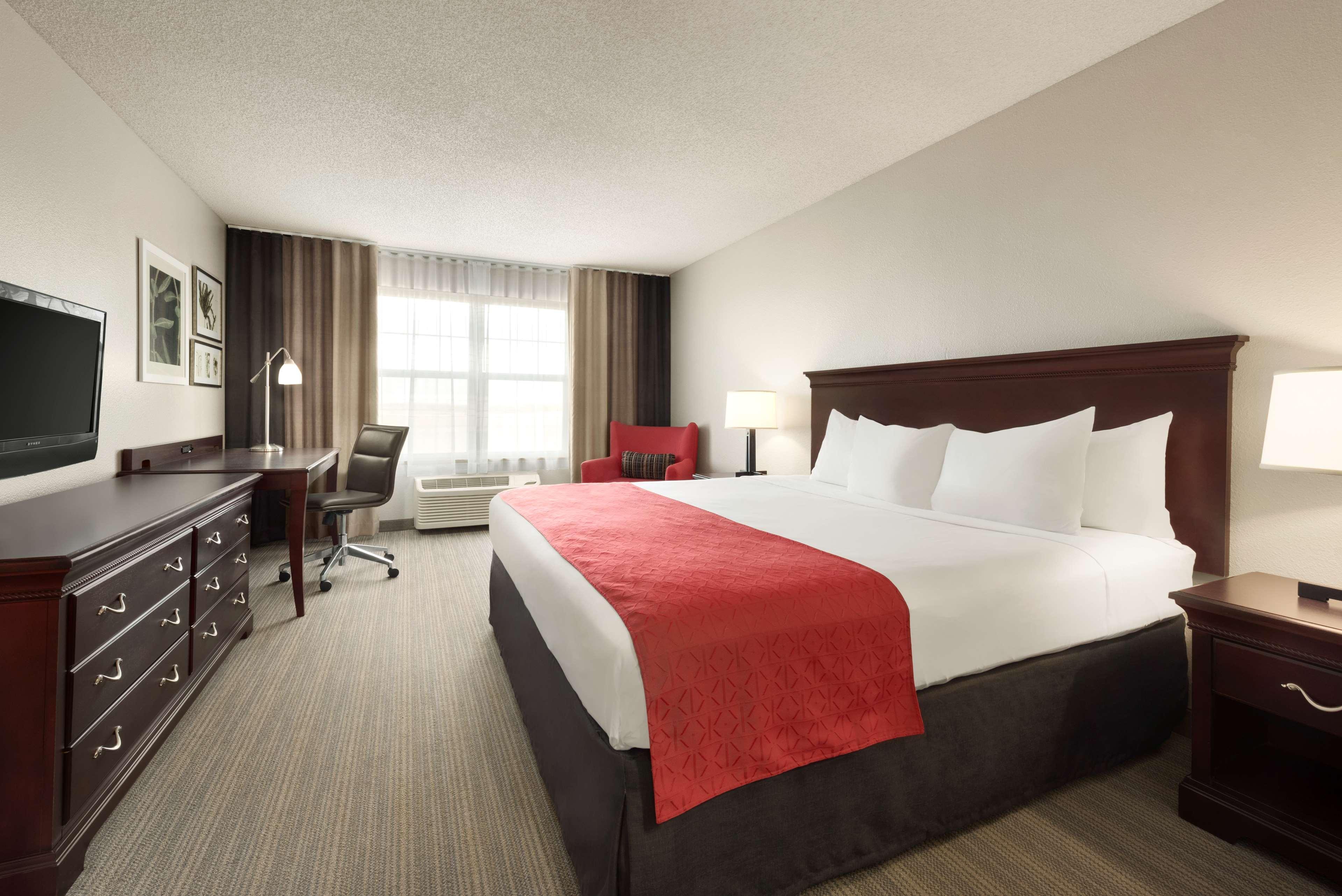 Country Inn & Suites By Radisson, Kansas City At Village West, Ks Bonner Springs Exteriér fotografie