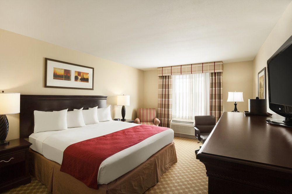 Country Inn & Suites By Radisson, Kansas City At Village West, Ks Bonner Springs Exteriér fotografie