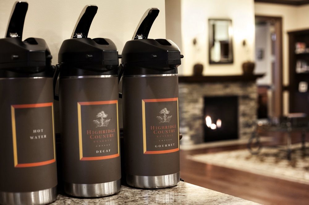 Country Inn & Suites By Radisson, Kansas City At Village West, Ks Bonner Springs Exteriér fotografie
