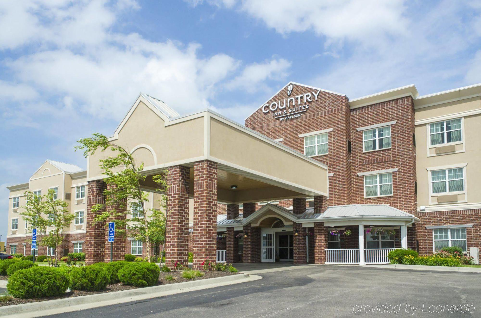 Country Inn & Suites By Radisson, Kansas City At Village West, Ks Bonner Springs Exteriér fotografie